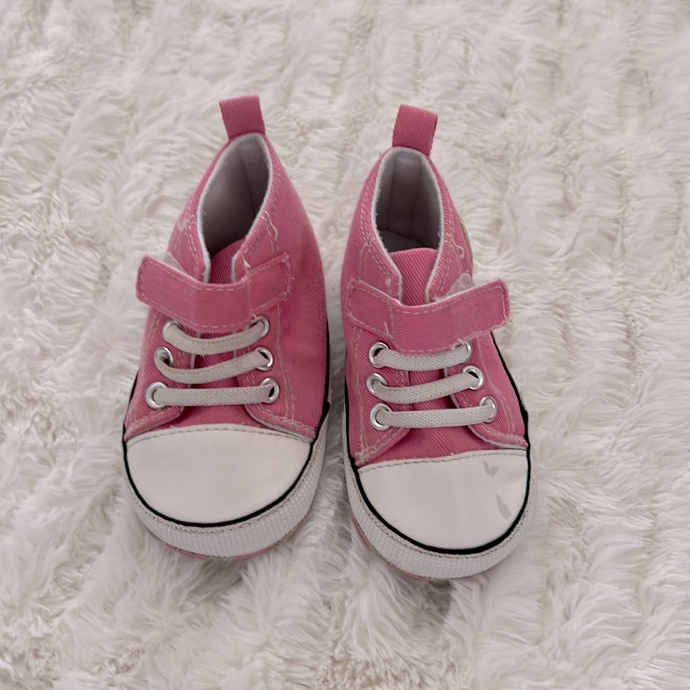 Baby girl shoes size 2.